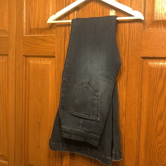 Ladies used Kancan jeans, size 27 - Picture 3 of 6